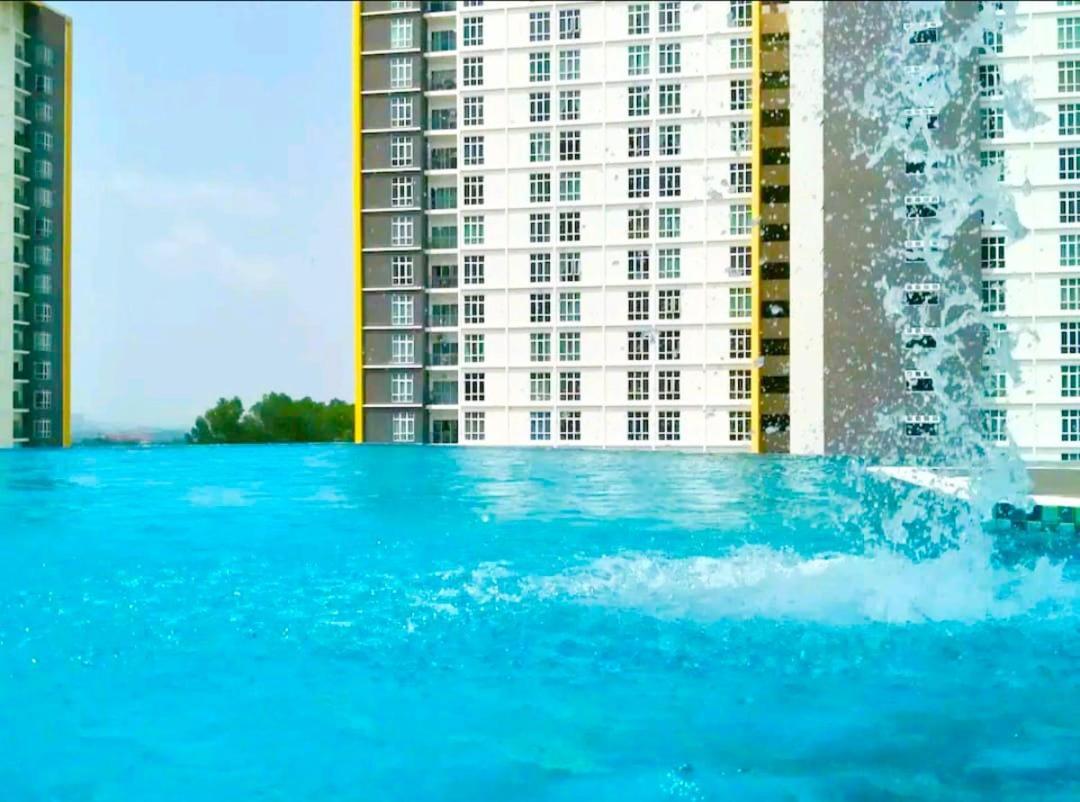 Apartment With Massage Chair At Mesahill By D'kay Homes, Near Usim Klia