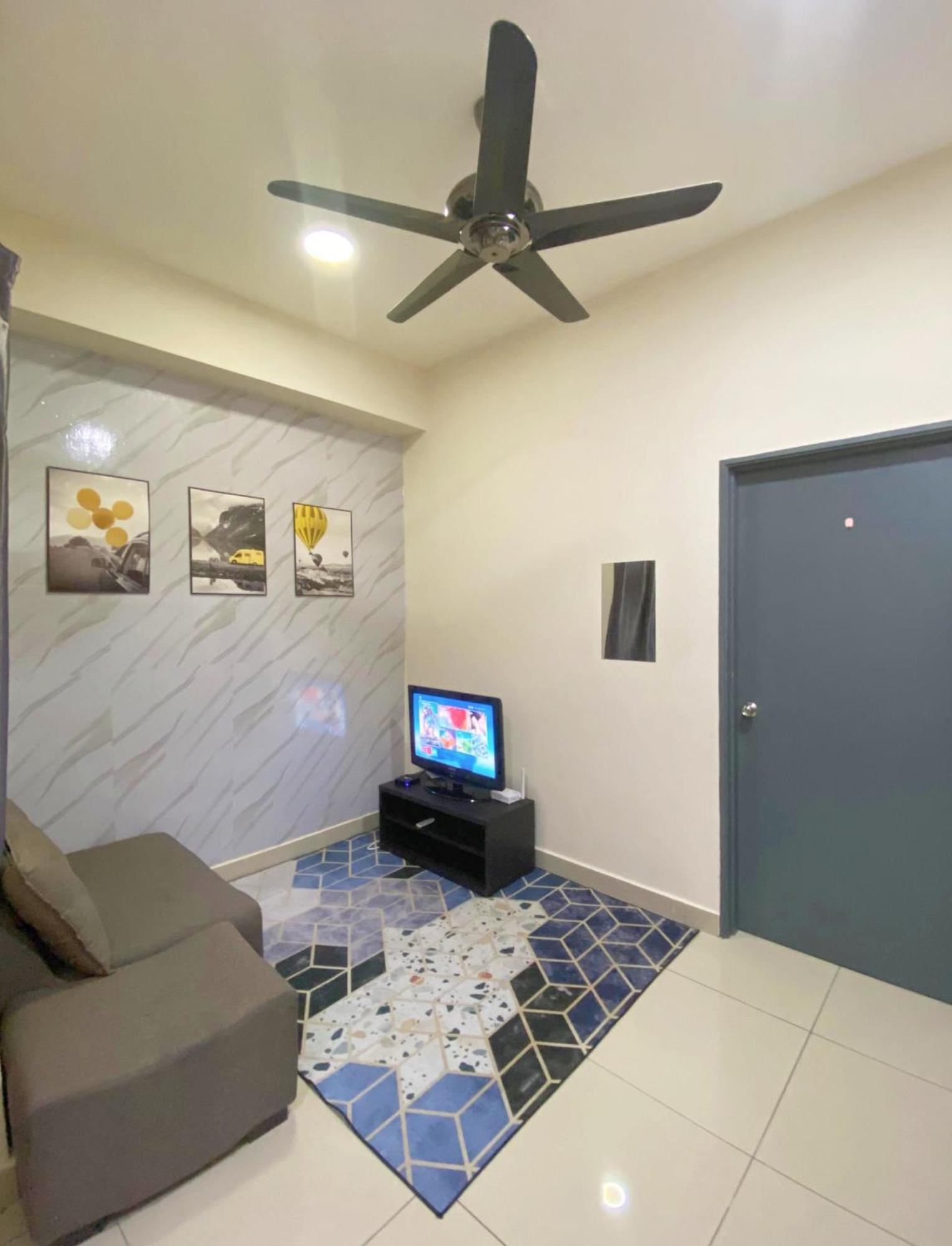 Apartment With Massage Chair At Mesahill By D'kay Homes, Near Usim Klia Nilai